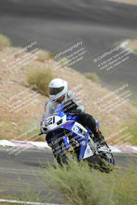 media/Jun-04-2022-WERA (Sat) [[b852bbbd55]]/Race 9 LW Twins Superbike V6 LW D Superstock/